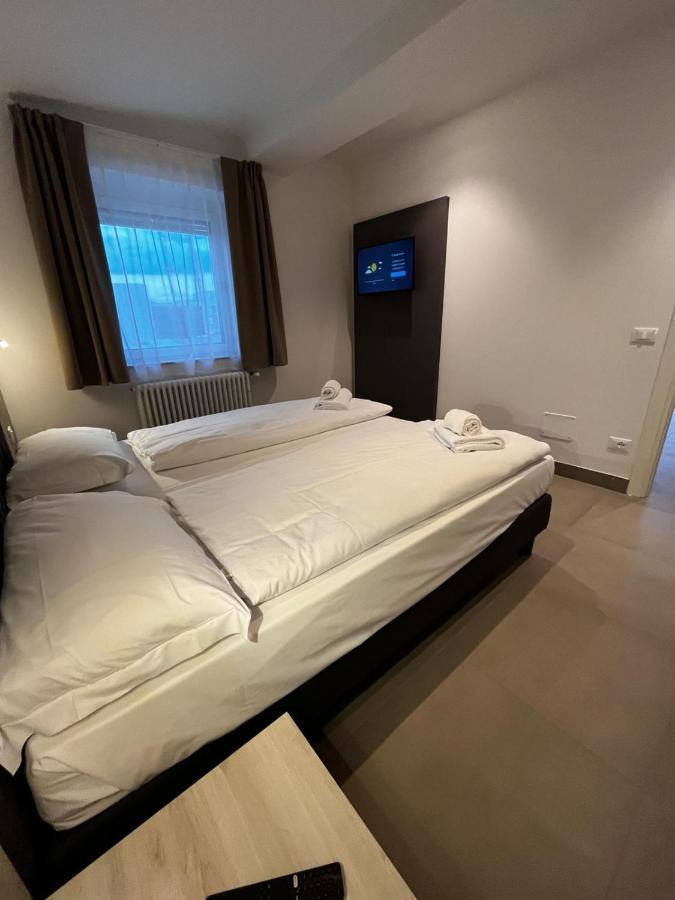 Bilo - Apartments For Rent Тренто Экстерьер фото