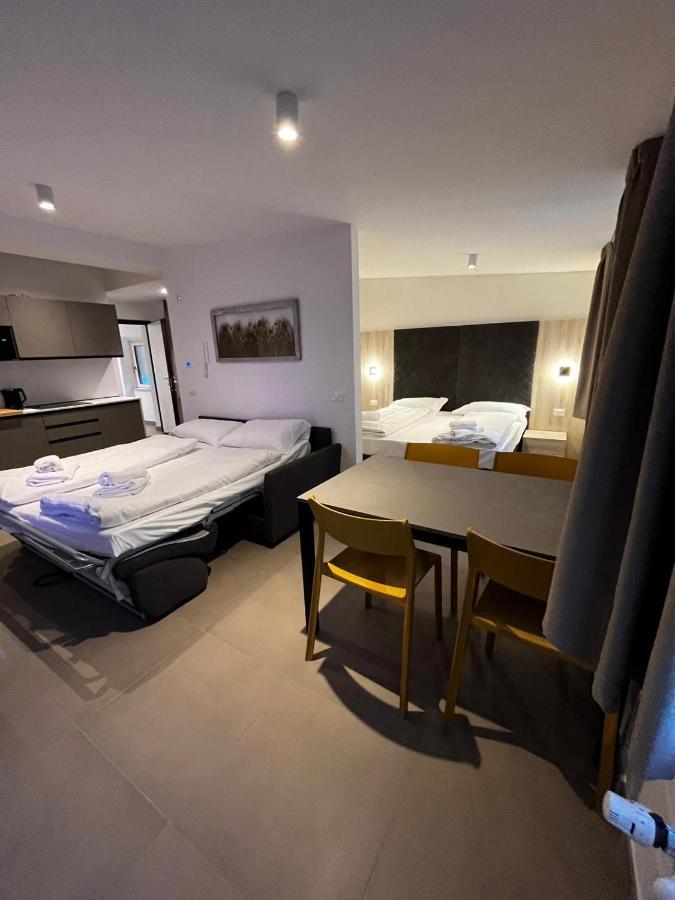 Bilo - Apartments For Rent Тренто Экстерьер фото