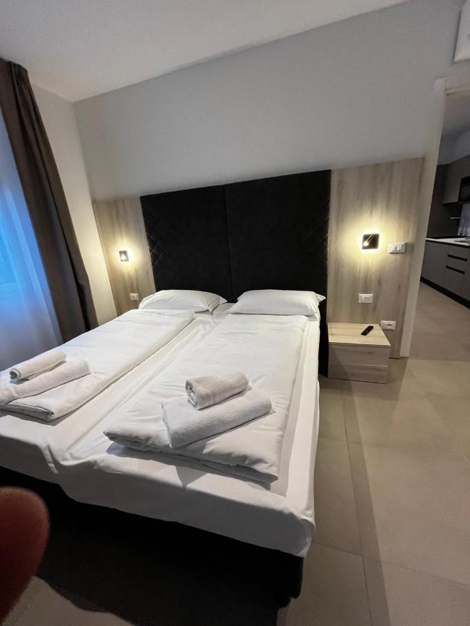 Bilo - Apartments For Rent Тренто Экстерьер фото